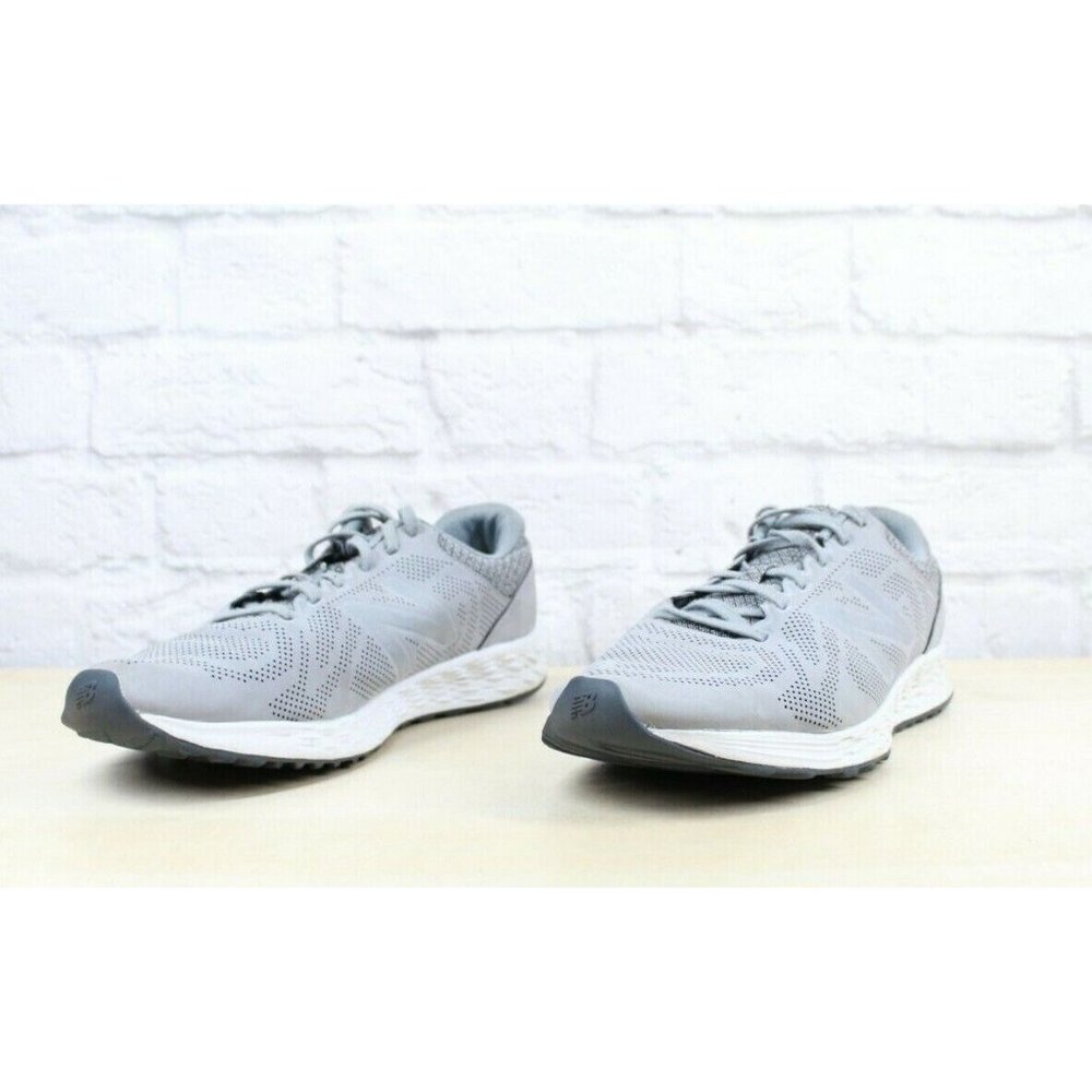 New Balance Gray Mesh Lightweight Athletic Running Sneakers Size 9.5 - Picture 2 of 9